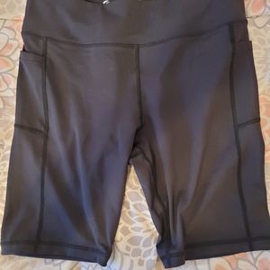 Zyia Active Black Light n Tight Pocket Hustle Shorts